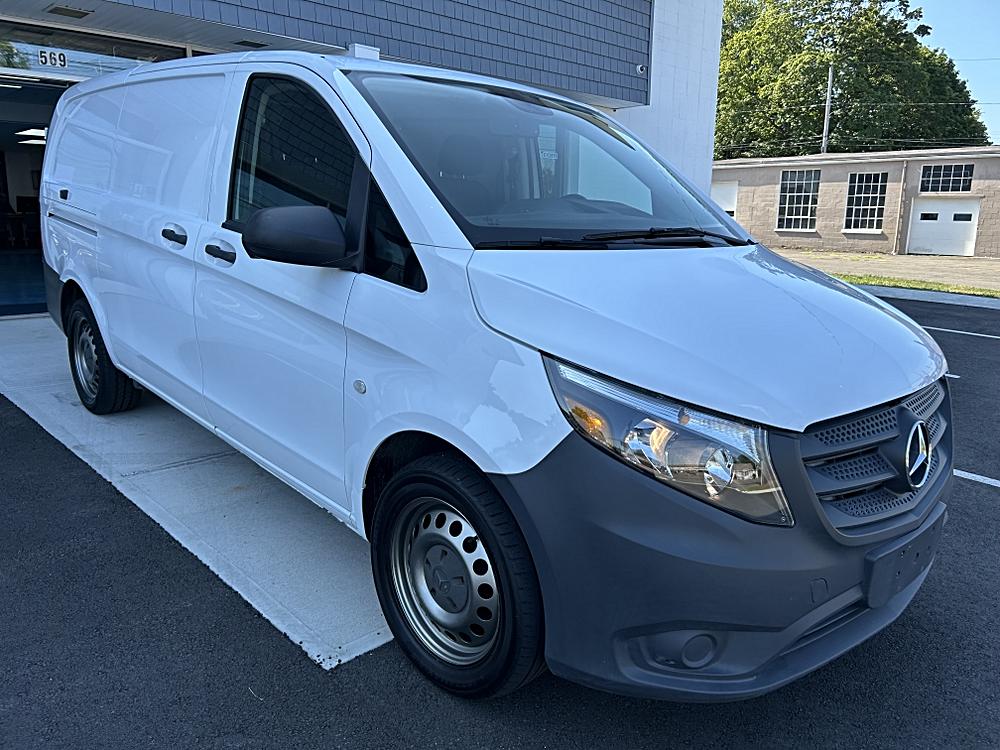 2017 Mercedes-Benz Metris Cargo Van Base's photo