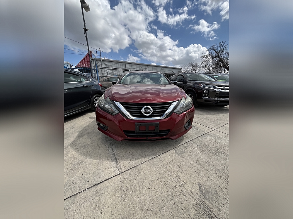 2017 Nissan Altima SR
