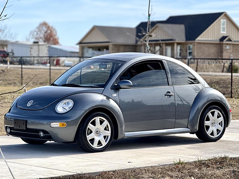 2002 Volkswagen New Beetle GLX's photo