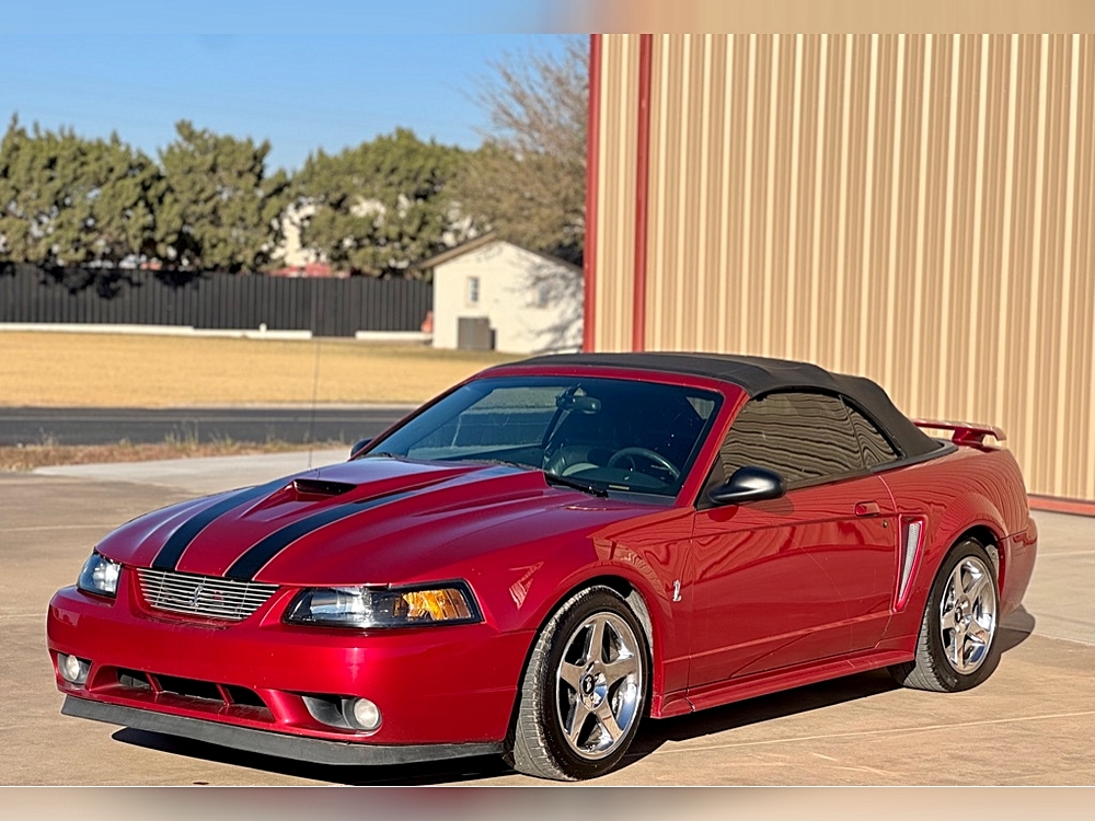 2001 Ford Mustang Cobra SVT