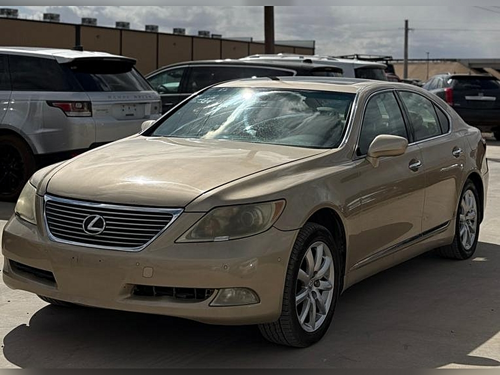 2008 Lexus LS Base
