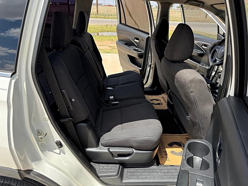 2018 Honda Pilot LX - Photo 14