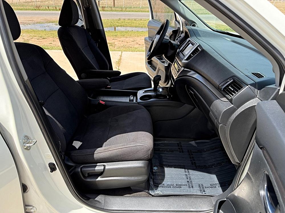 2018 Honda Pilot LX - Photo 15
