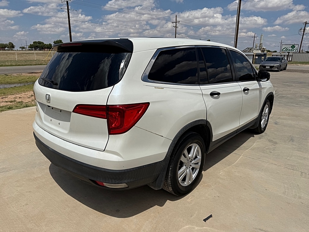 2018 Honda Pilot LX - Photo 7