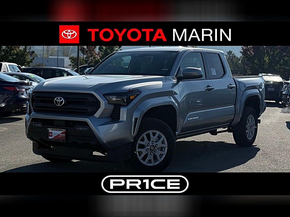 2025 Toyota Tacoma SR5's photo
