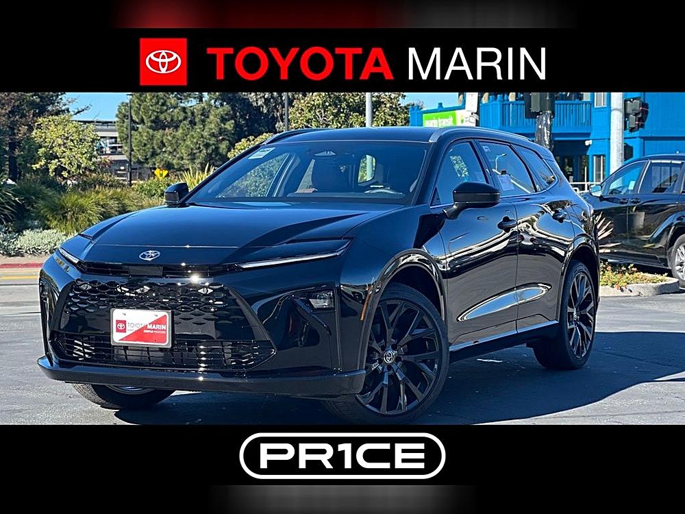 2025 Toyota Crown Signia Limited's photo