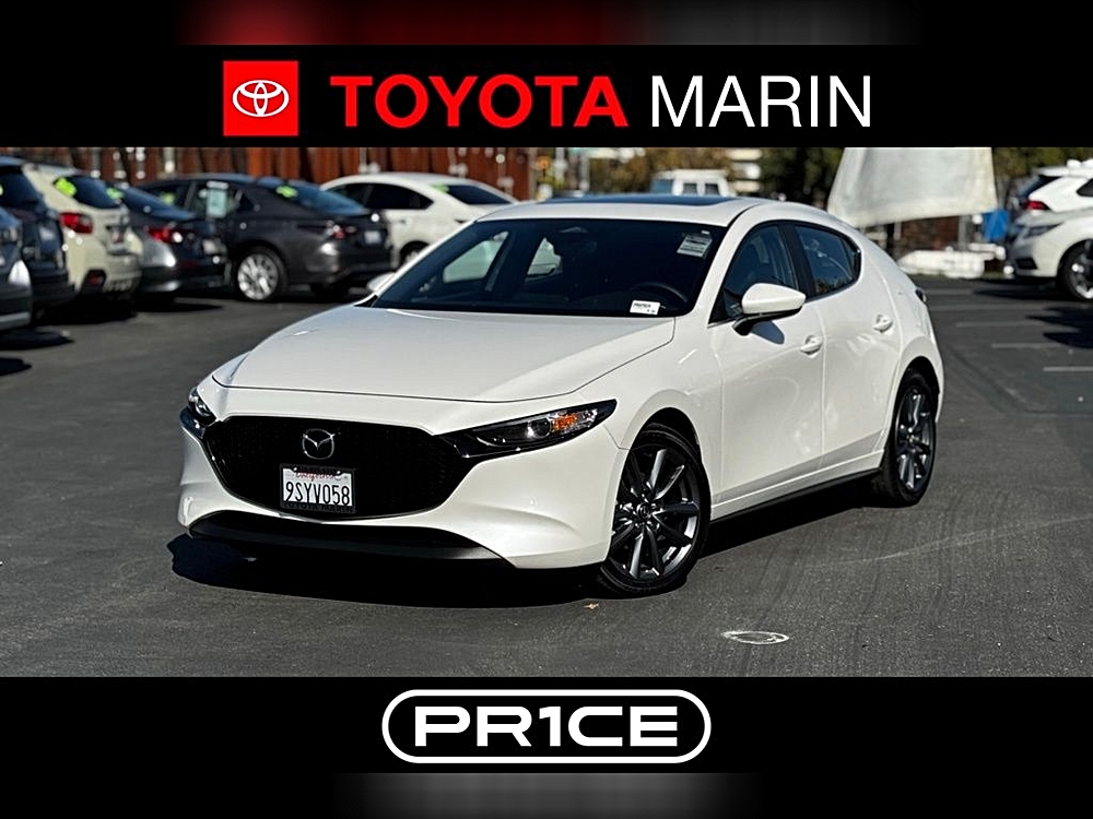 2025 Mazda Mazda3 Preferred's photo