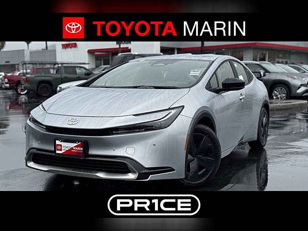 2026 Toyota Prius SE's photo