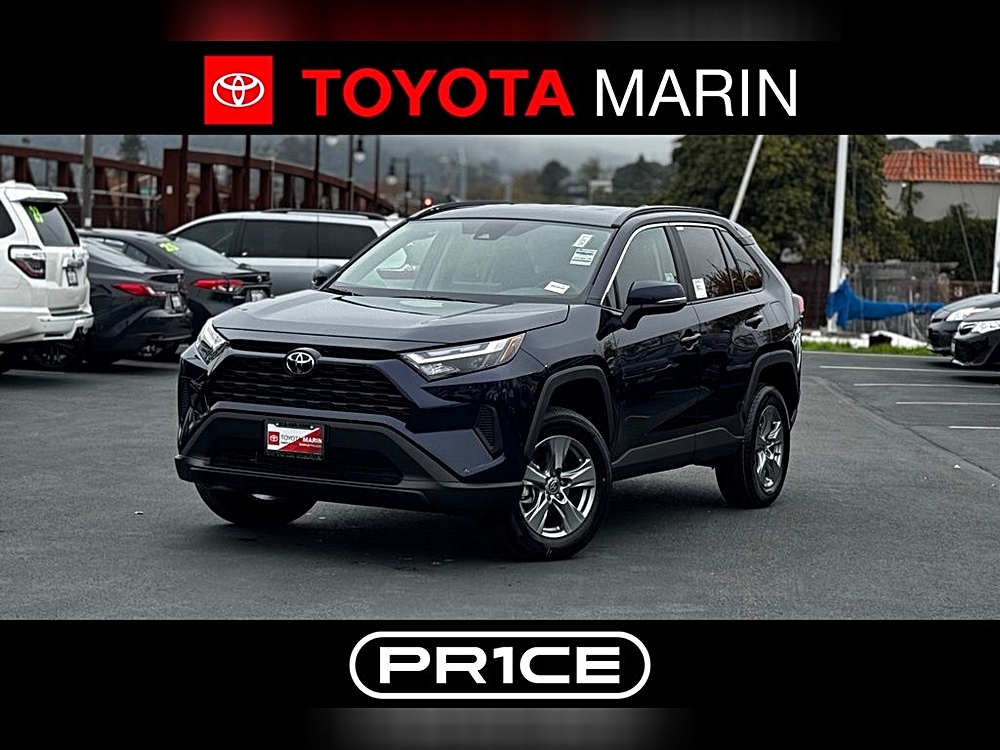 2025 Toyota RAV4 XLE's photo