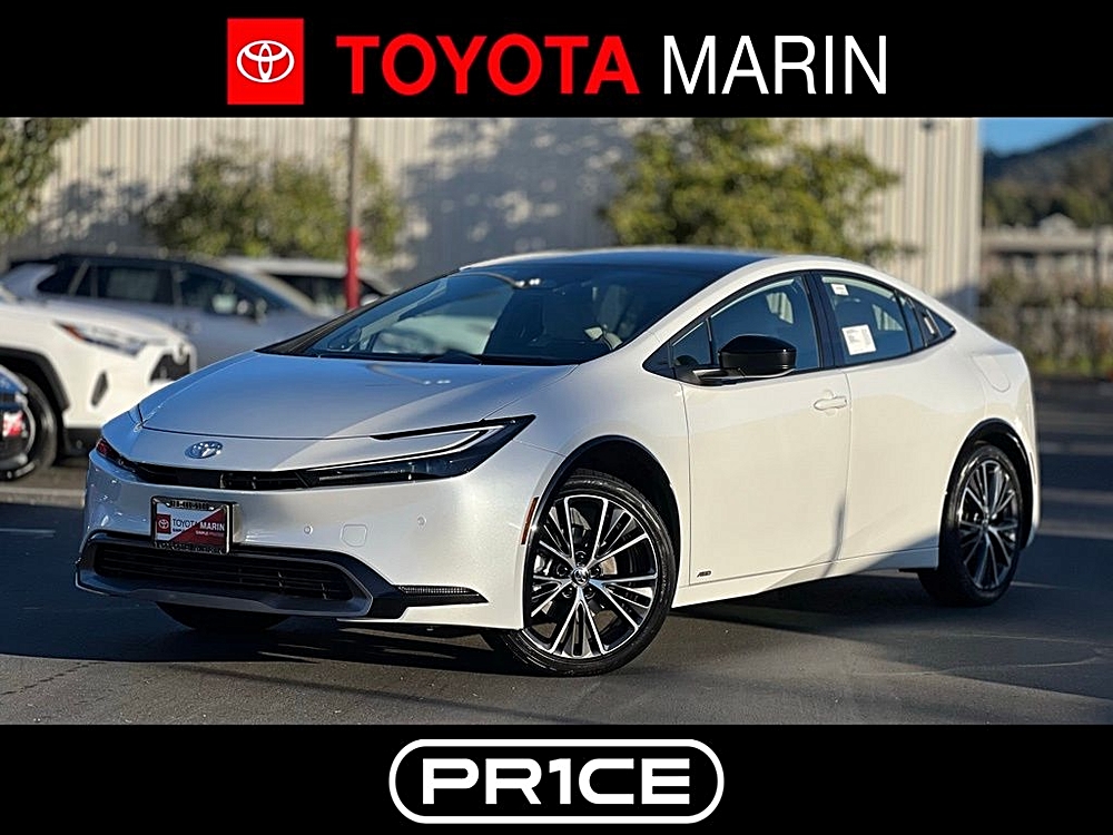 2026 Toyota Prius Limited's photo