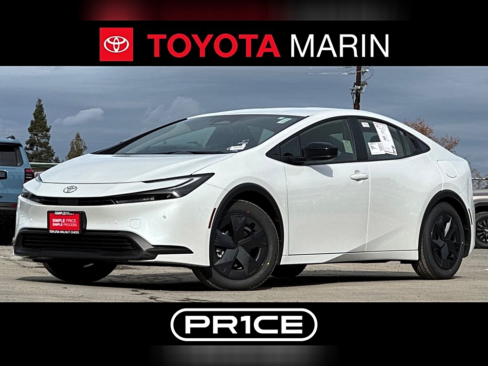 2026 Toyota Prius LE's photo