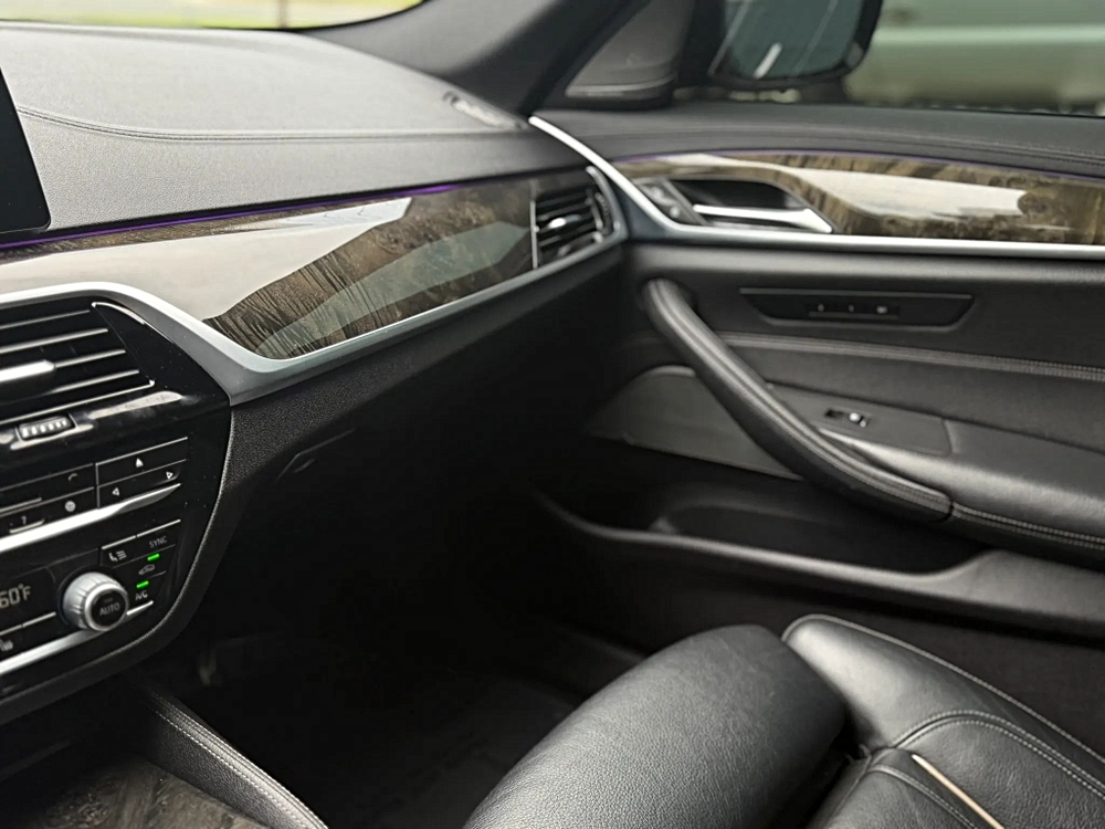 2018 BMW 5 Series 540i - Photo 22