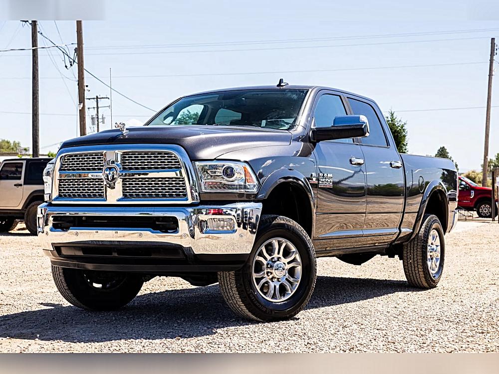2016 RAM 2500 Laramie 4X4 Crew Cab SWB's photo