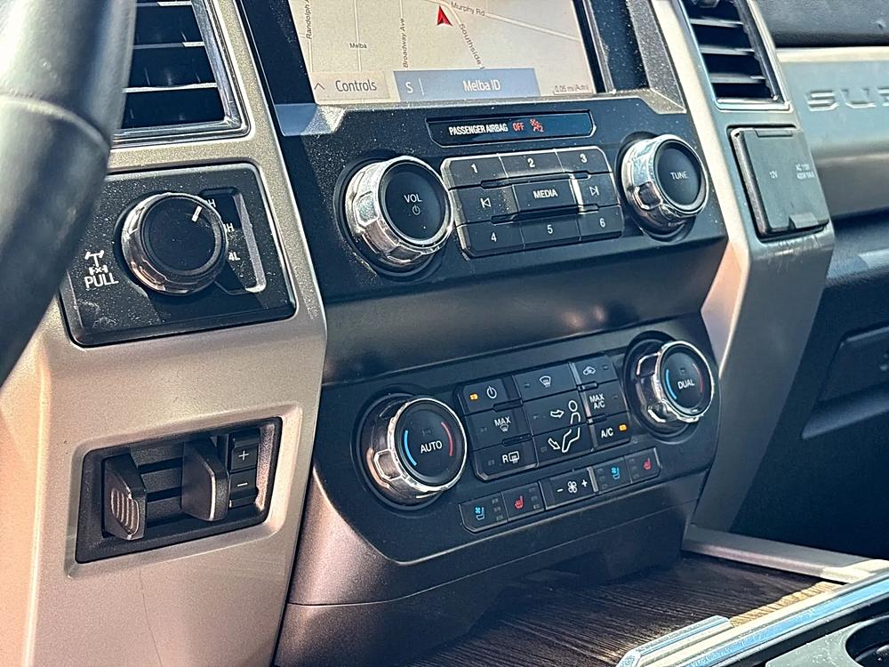 2020 Ford F-350 Super Duty XLT - Photo 28