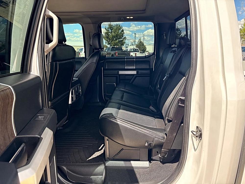 2020 Ford F-350 Super Duty XLT - Photo 29