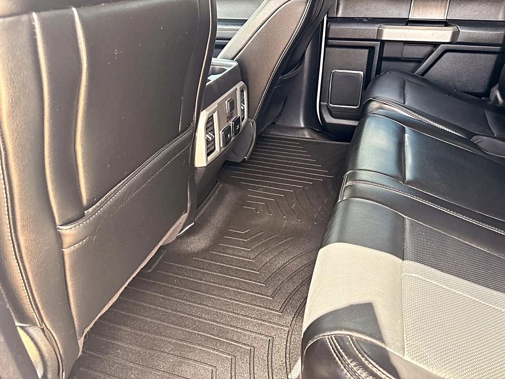 2020 Ford F-350 Super Duty XLT - Photo 32