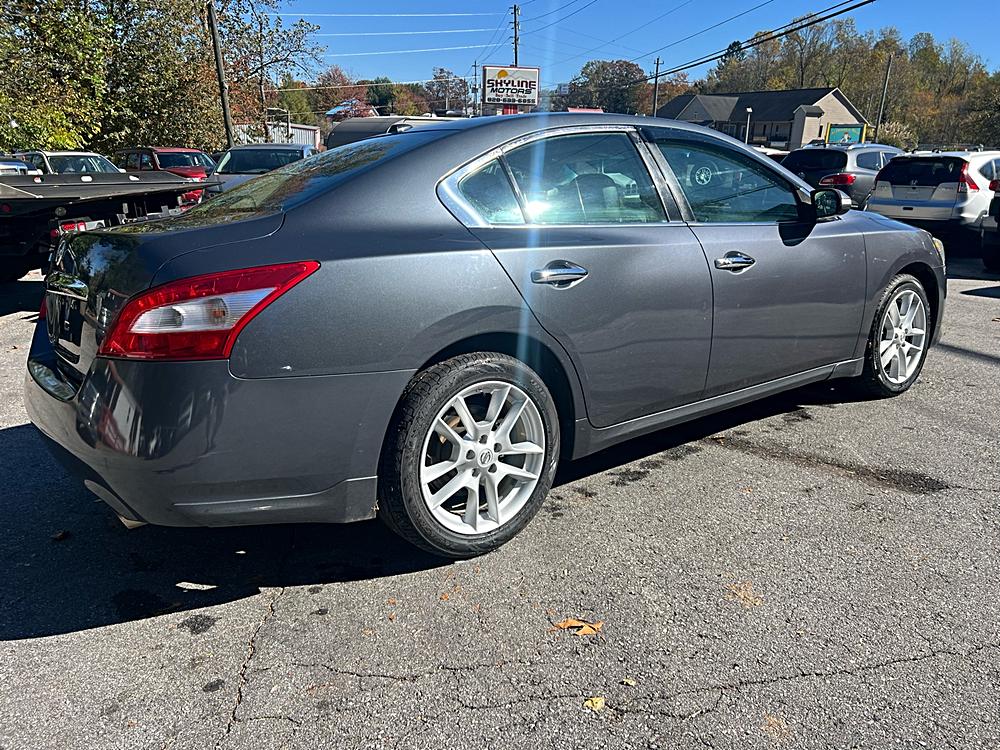 2009 Nissan Maxima SV