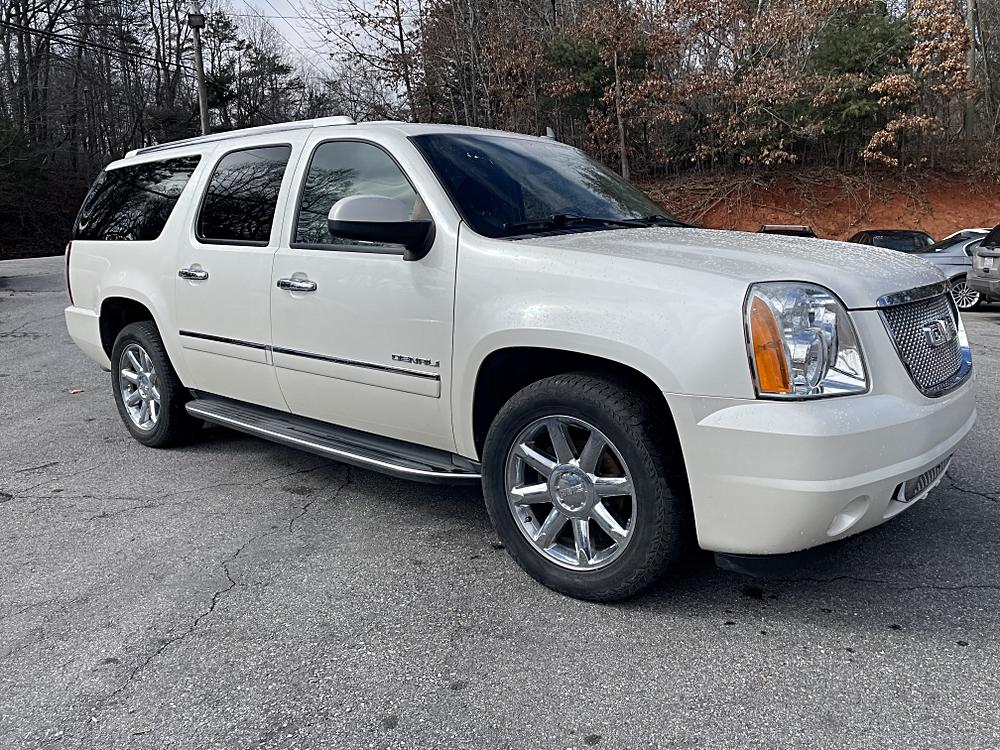 2011 GMC Yukon XL Denali