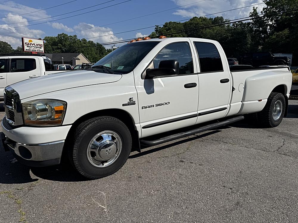 2006 Dodge Ram 3500 SLT Quad Cab LWB DRW's photo