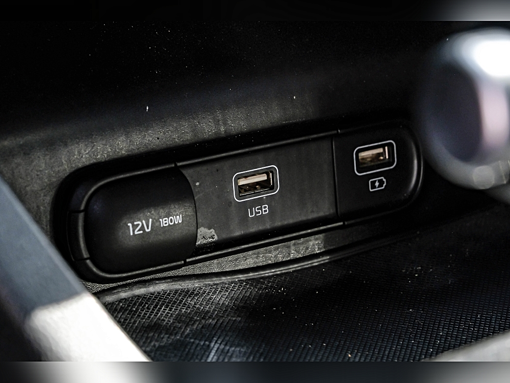 2022 Kia K5 GT - Photo 26