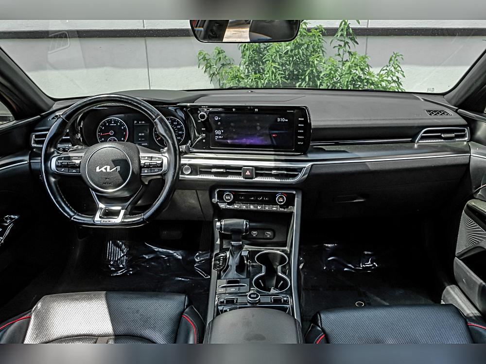 2022 Kia K5 GT - Photo 12