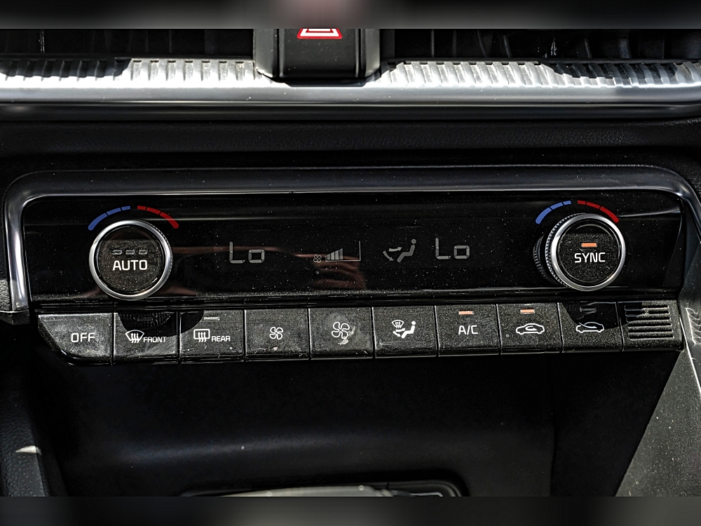 2022 Kia K5 GT - Photo 27