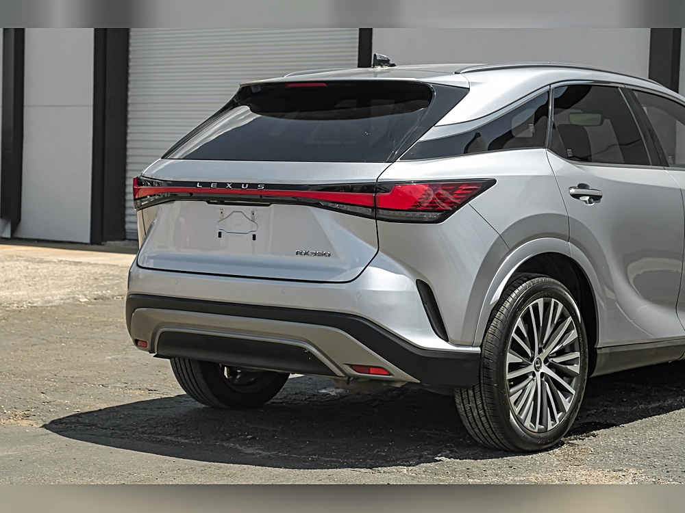 2023 Lexus RX 350 - Photo 11