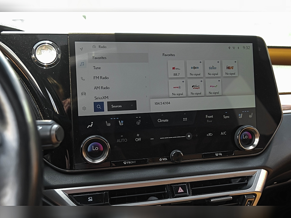2023 Lexus RX 350 - Photo 35