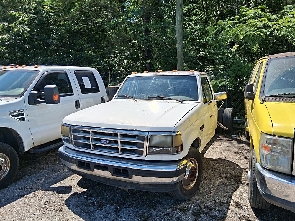 1996 Ford F-350's photo