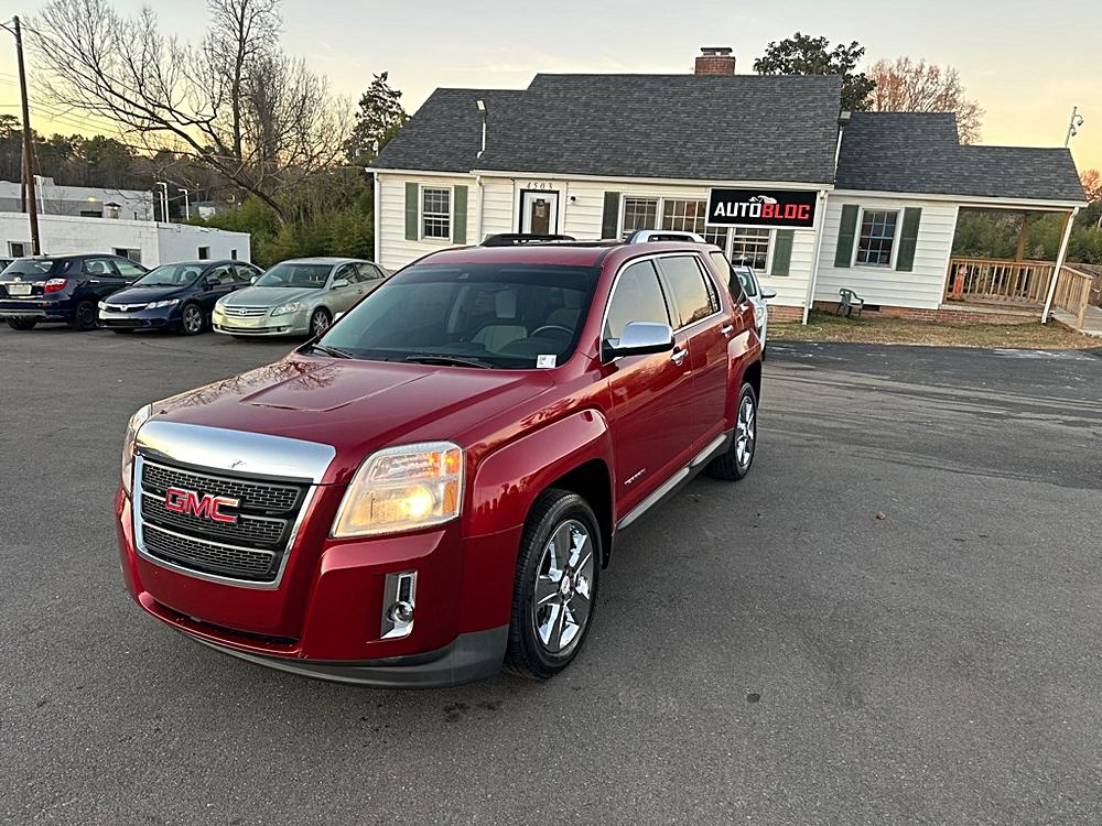 2015 GMC Terrain SLT-2's photo
