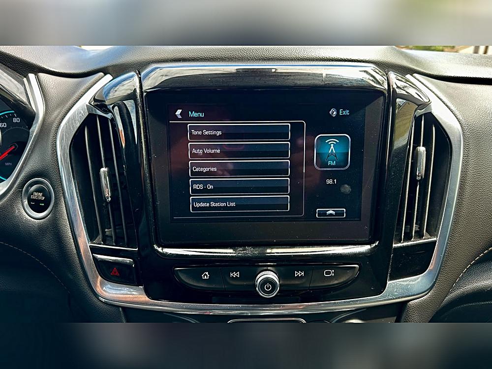 2019 Chevrolet Traverse 1LT - Photo 37