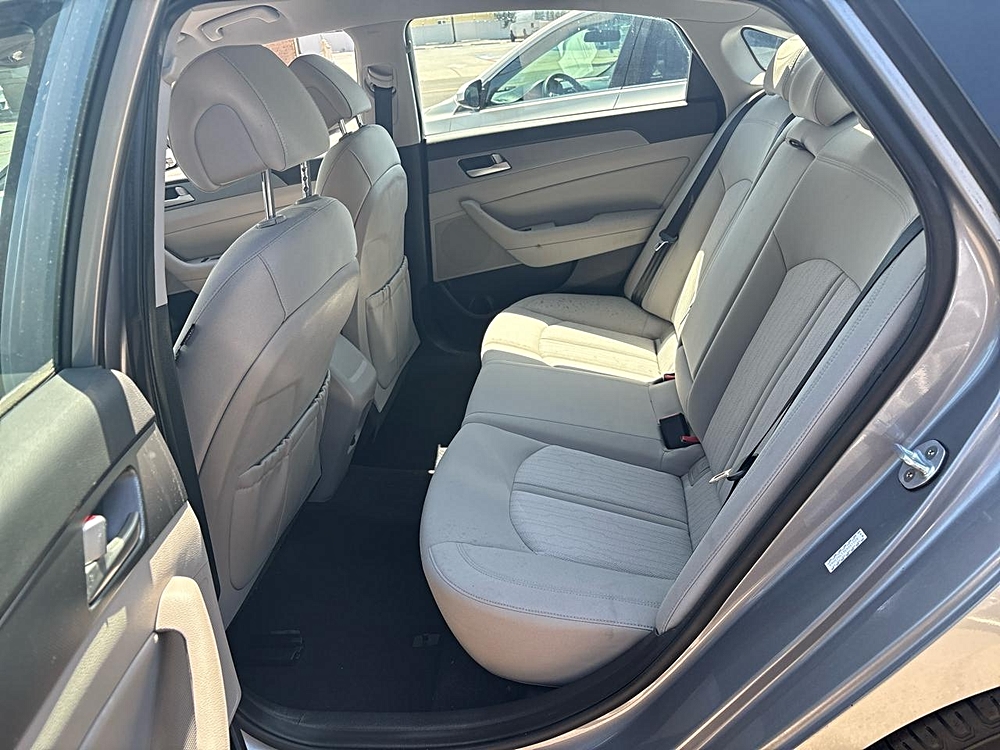 2016 Hyundai Sonata Hybrid Base - Photo 15