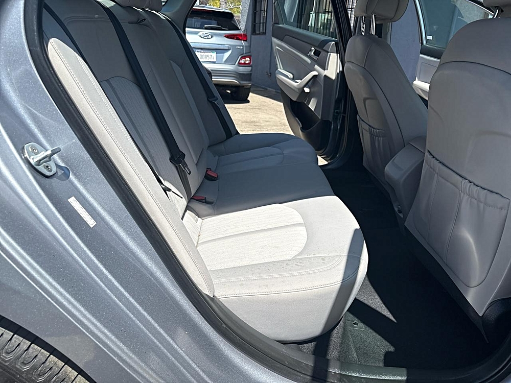 2016 Hyundai Sonata Hybrid Base - Photo 21