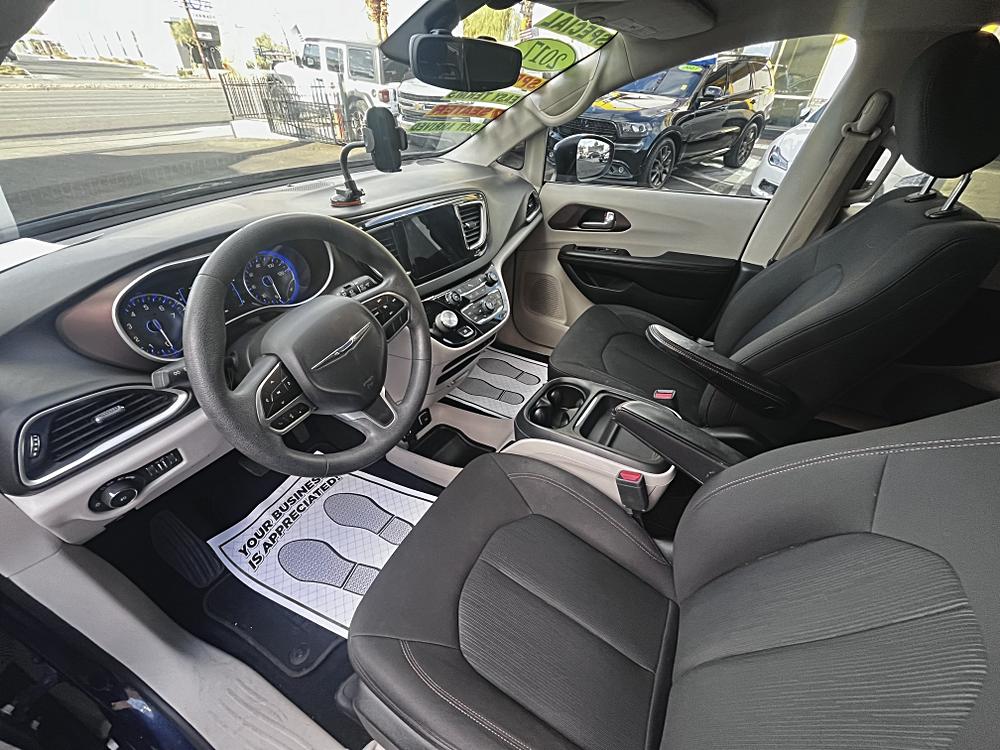 2017 Chrysler Pacifica Touring Plus - Photo 9