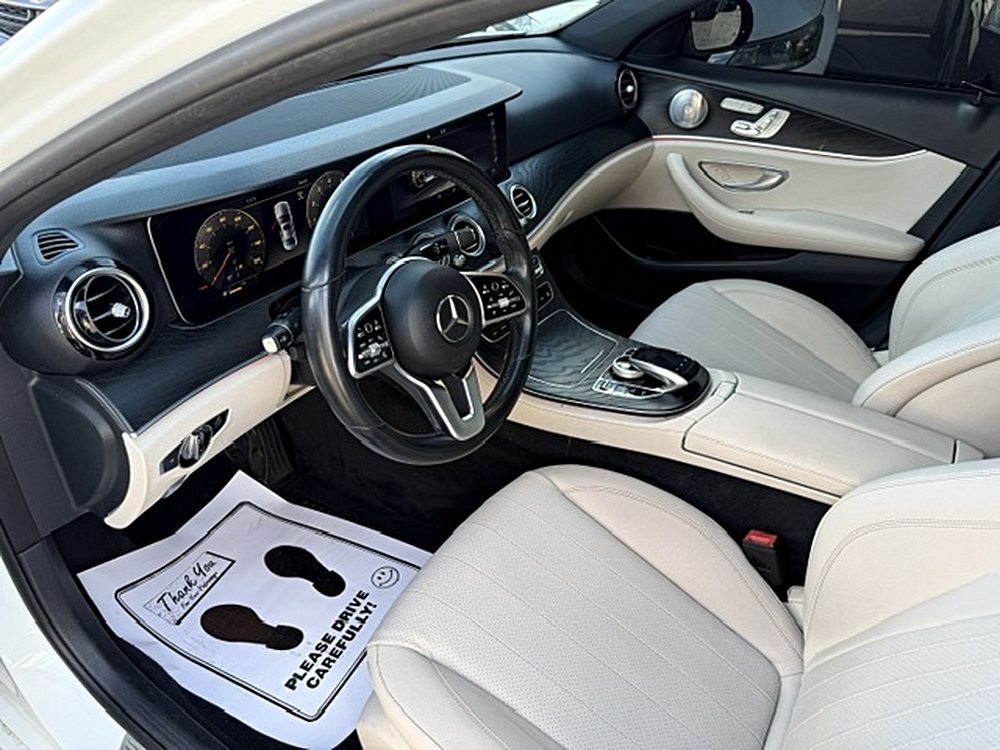 2019 Mercedes-Benz E-Class E300 - Photo 7