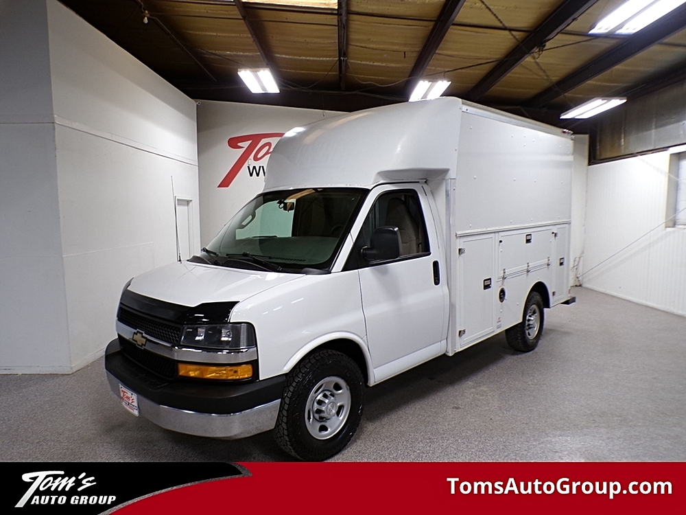 2018 Chevrolet Express Commercial Cutaway 