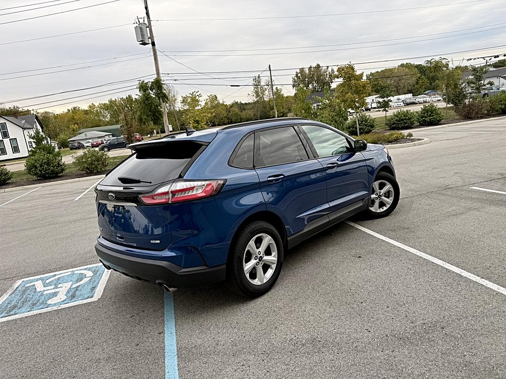2020 Ford Edge SE - Photo 6