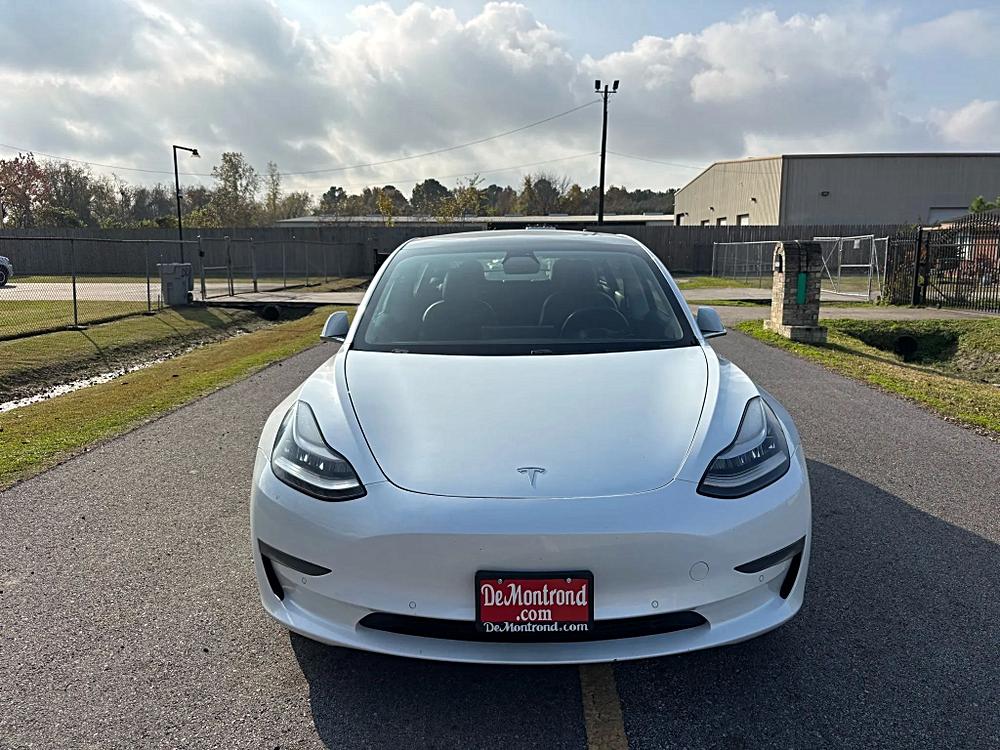 2020 Tesla Model 3 Base's photo