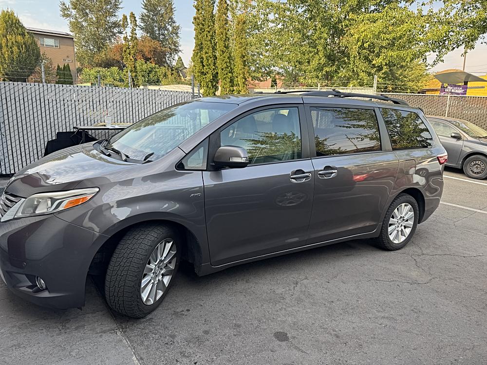 2016 Toyota Sienna
