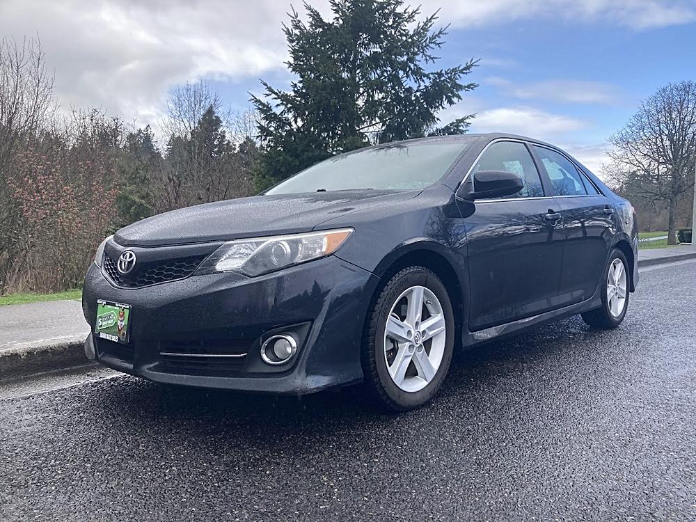 2014 Toyota Camry SE