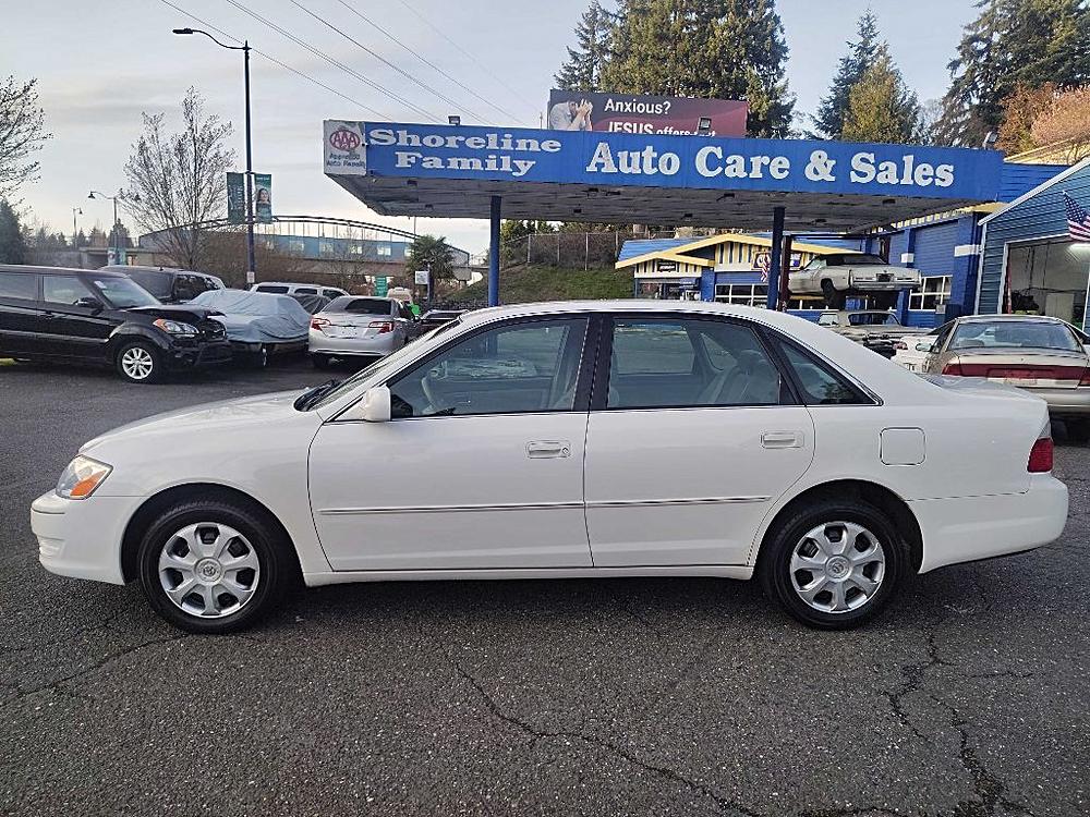 2004 Toyota Avalon XL