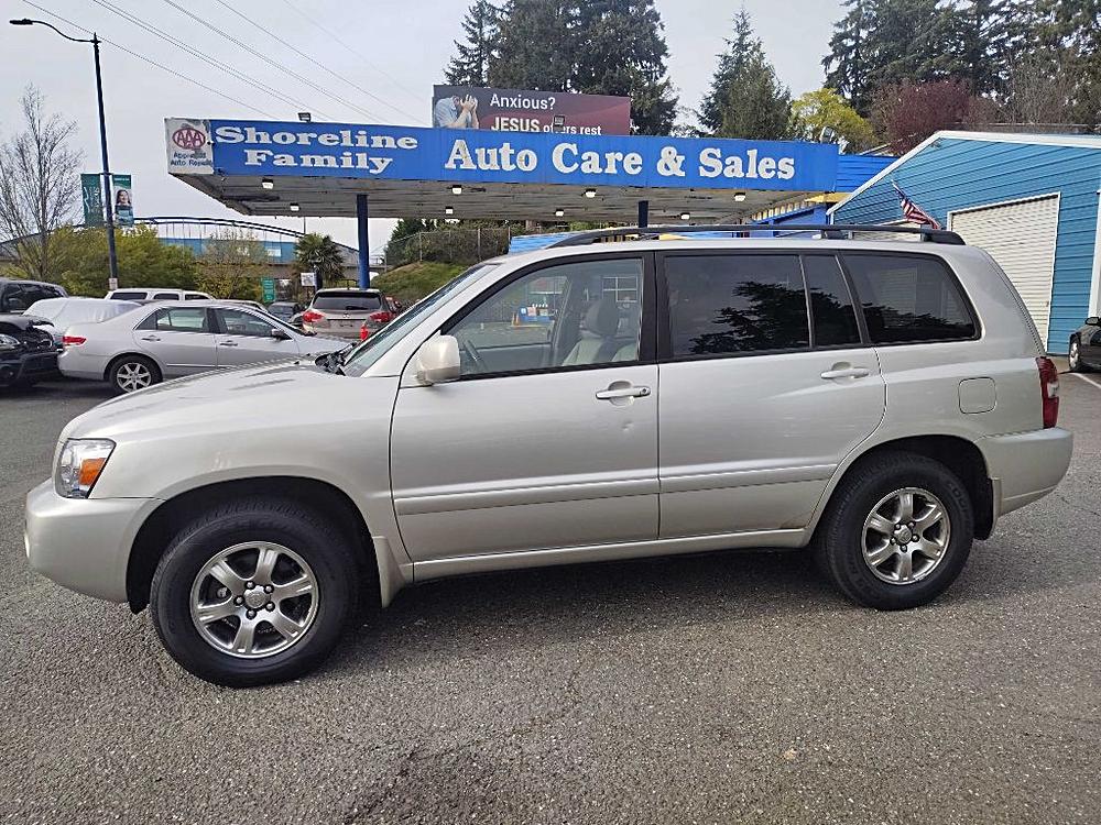 2005 TOYOTA HIGHLANDER