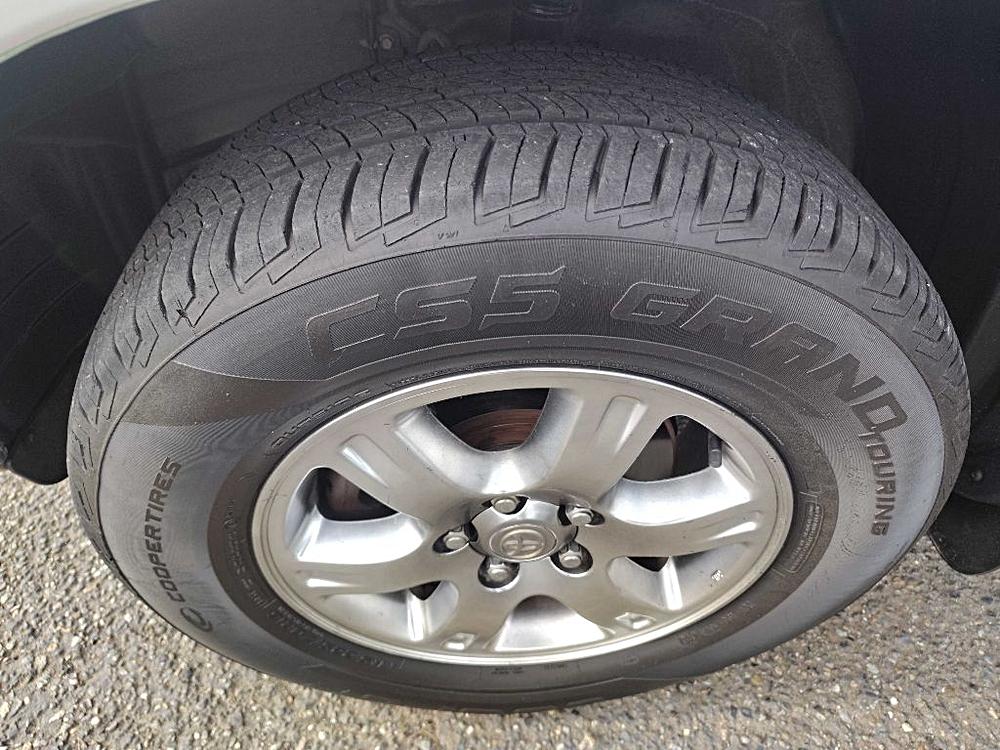 2005 TOYOTA HIGHLANDER