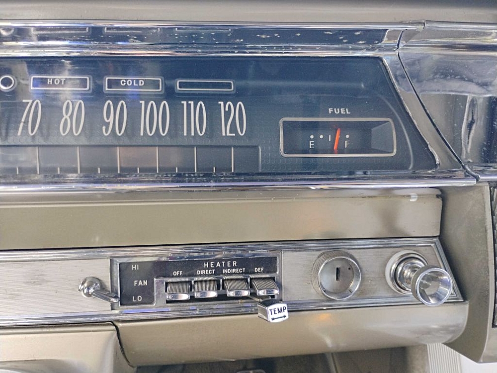 1962 OLDSMOBILE STARFIRE