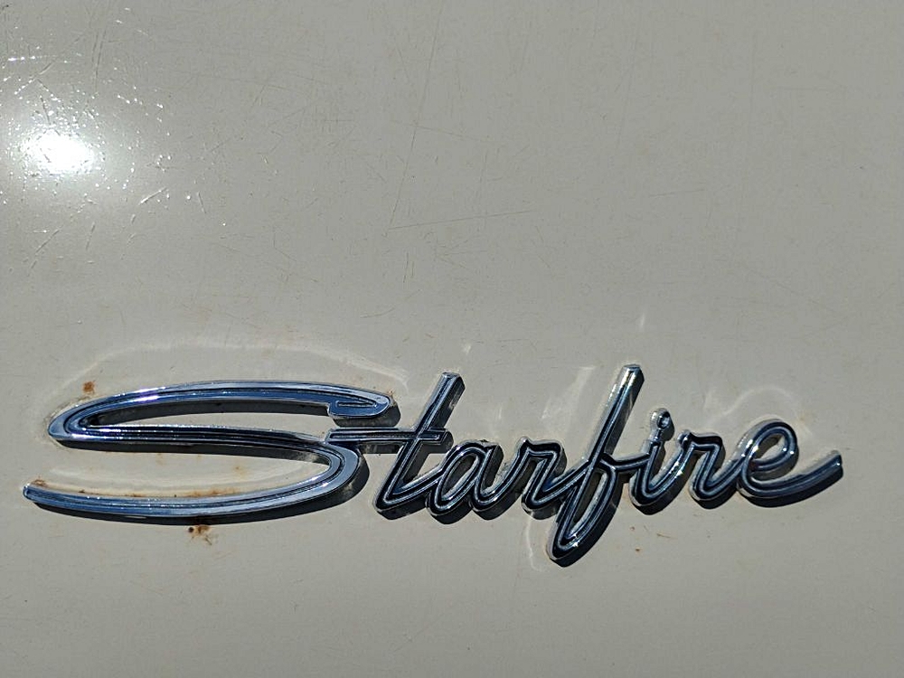 1962 OLDSMOBILE STARFIRE