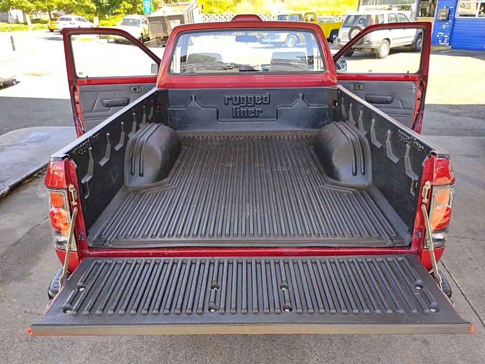 1994 TOYOTA PICKUP 1/2 TON