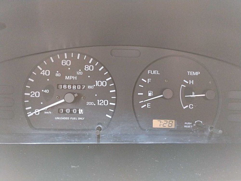 1994 Nissan Sentra - Photo 13