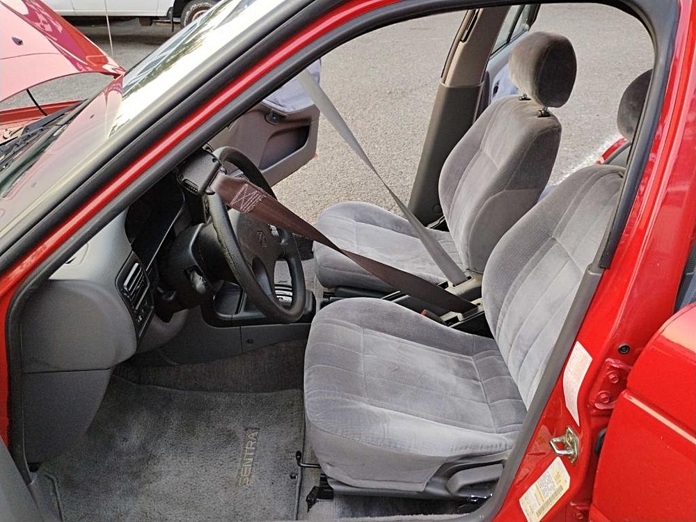 1994 Nissan Sentra - Photo 14