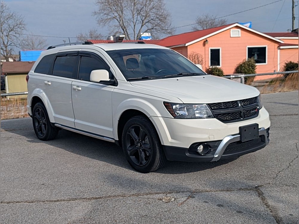 2018 Dodge Journey Crossroad's photo