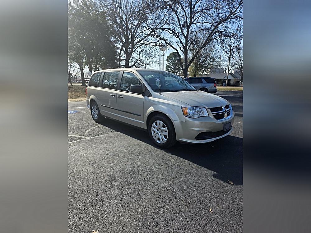 2015 Dodge Grand Caravan American Value Package's photo